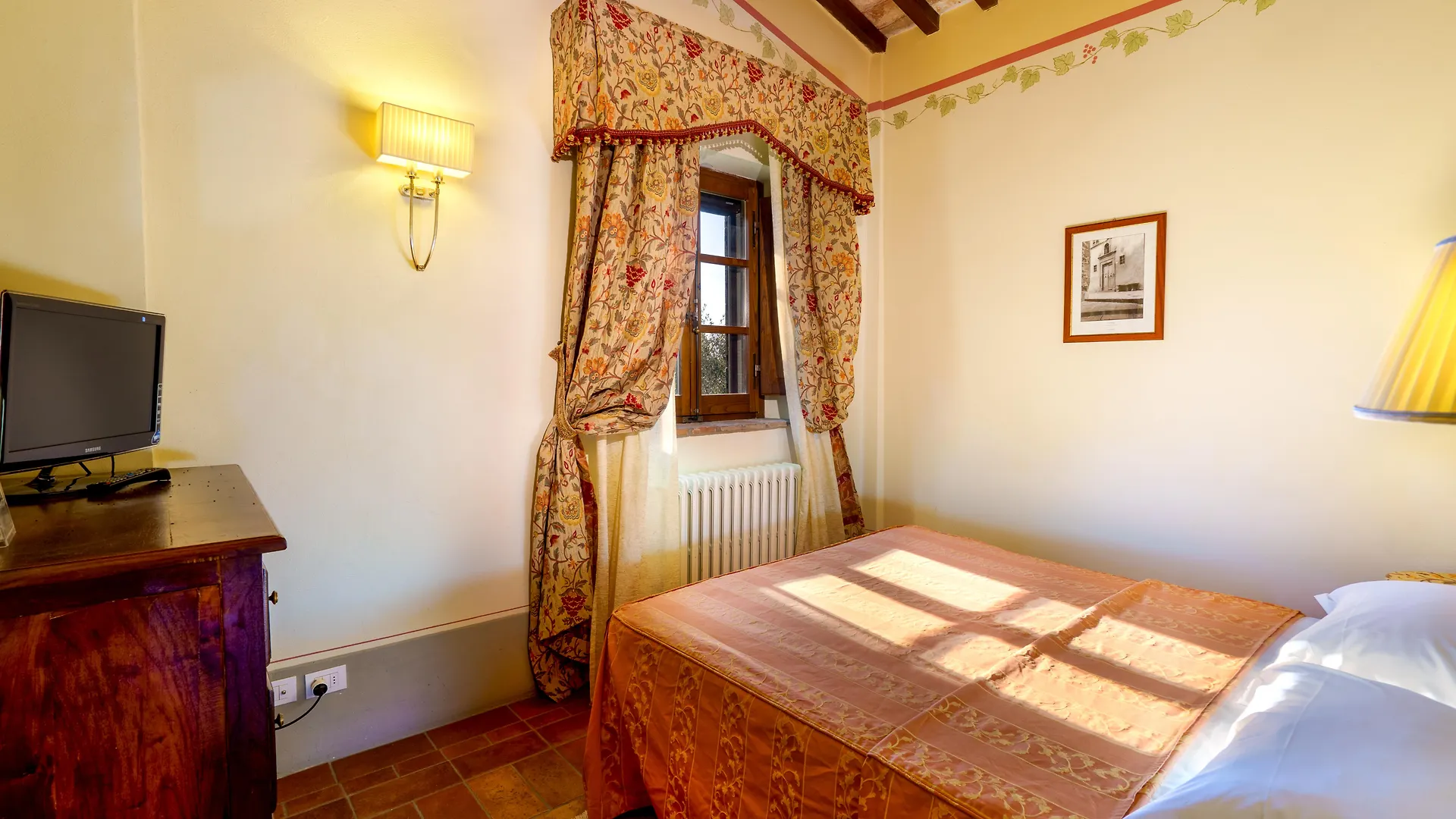 Villa Borgo San Pietro Cortona Italy