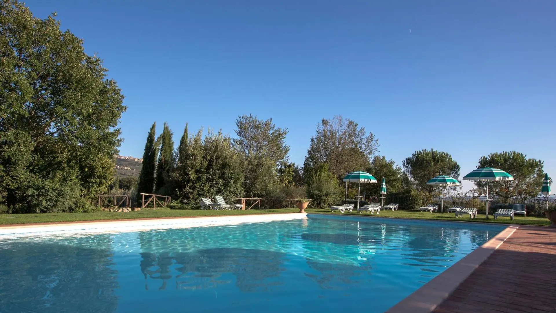 Villa Borgo San Pietro Cortona 4*,  Italy