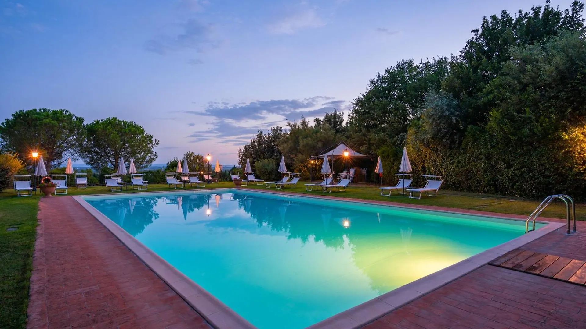 Villa Borgo San Pietro Cortona Italy